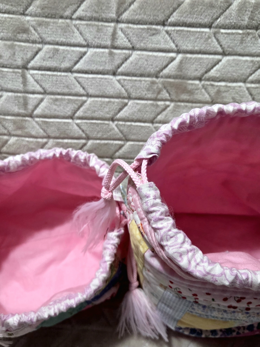 New- Like New Girls Or Womens Pink Handmade Fabric & Crochet Bags Lot - Picture 3 of 7
